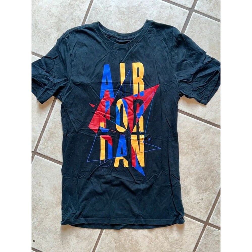 Men’s Black Air Jordan Shirt Size Small